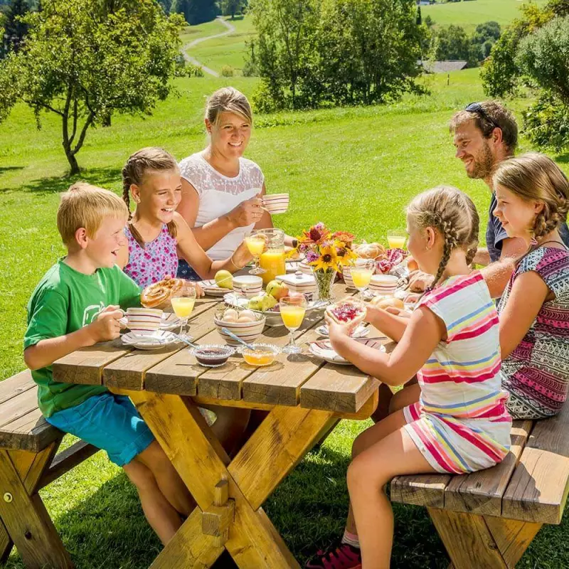 Urlaub auf dem Bauernhof Herrliche Landschaft oberbayerische Heimat Gastfreundschaft